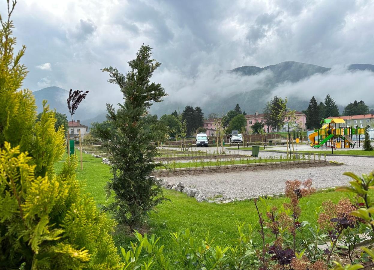 7 Lakes Camping ساباريفا بانيا المظهر الخارجي الصورة