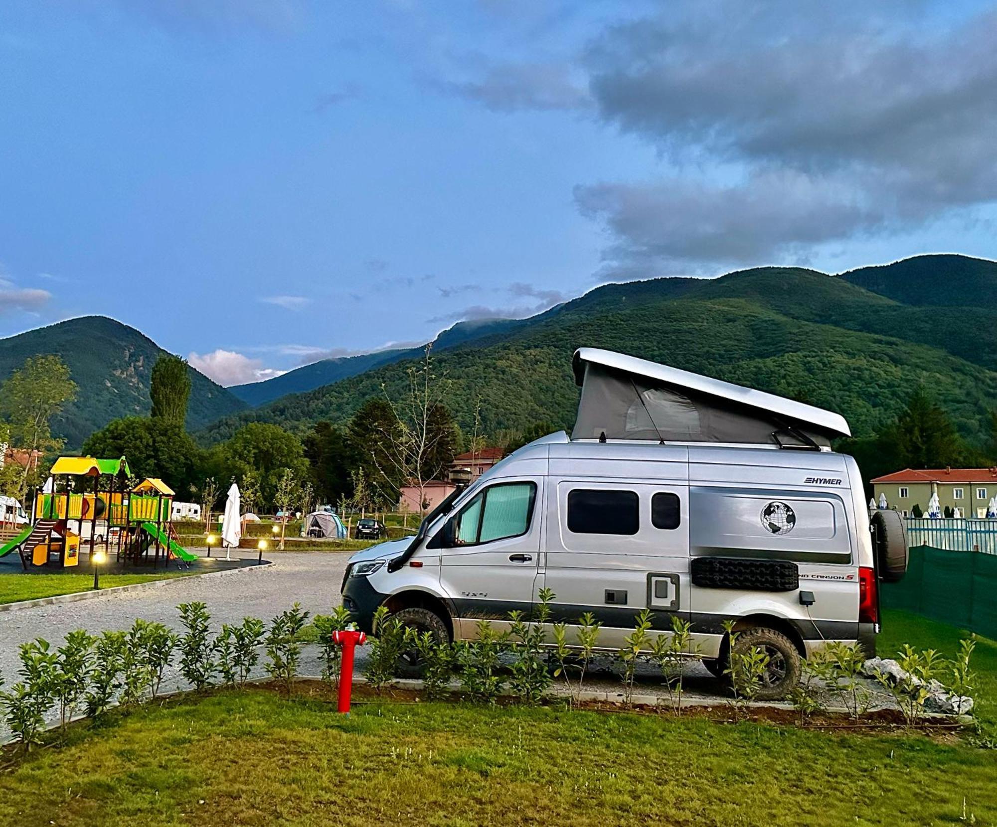 7 Lakes Camping ساباريفا بانيا المظهر الخارجي الصورة