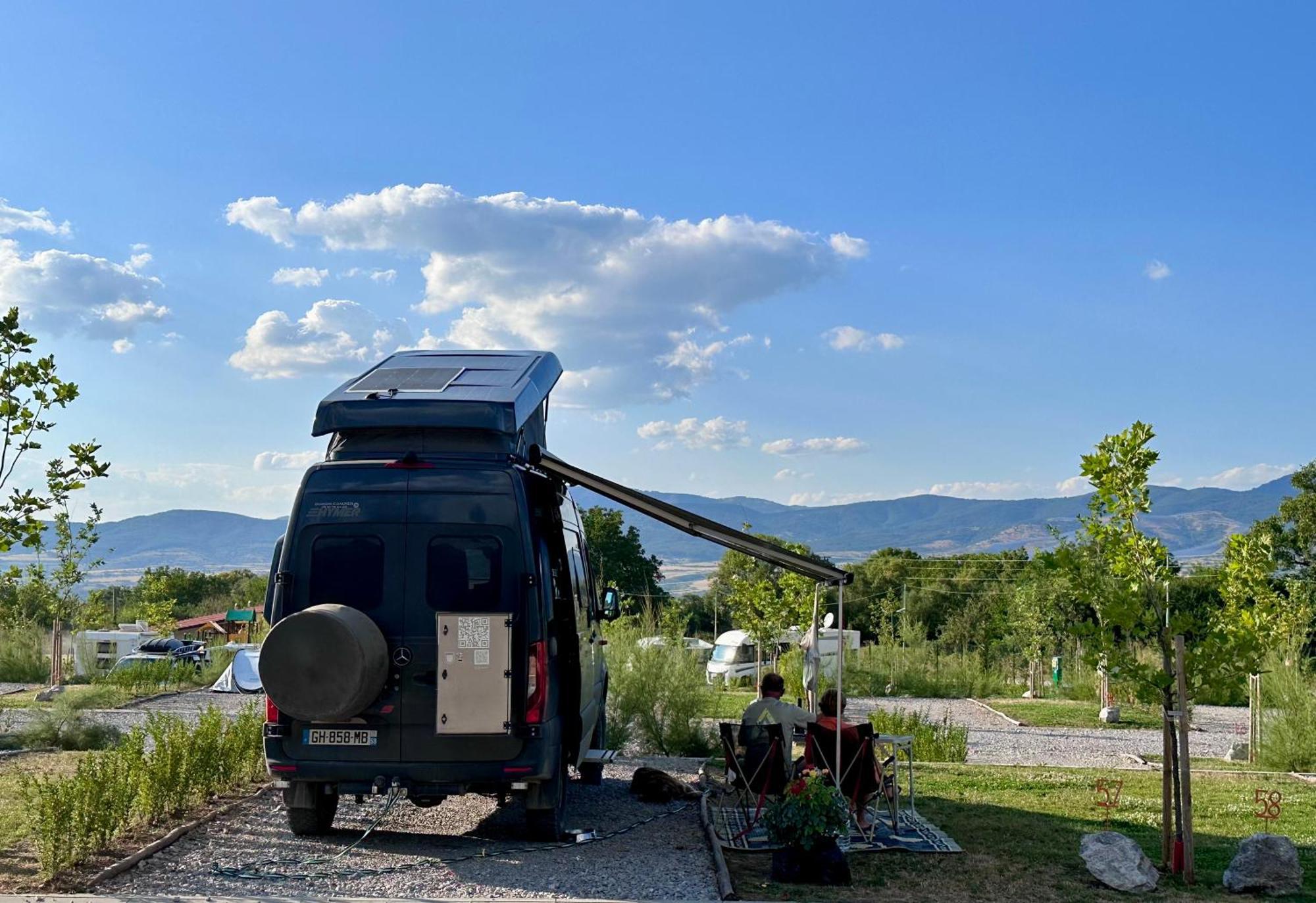 7 Lakes Camping ساباريفا بانيا المظهر الخارجي الصورة